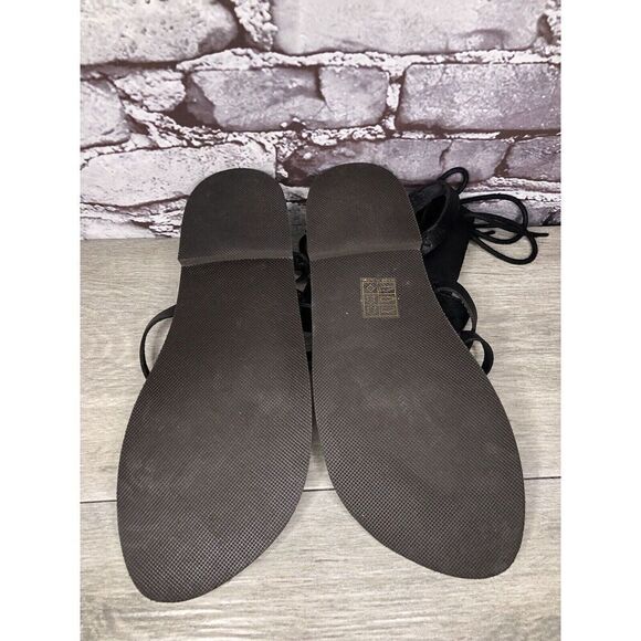 Free People Vacation Day Black Leather Gladiator Thong Sandal Size 39EU/8.5M US - Picture 14 of 16